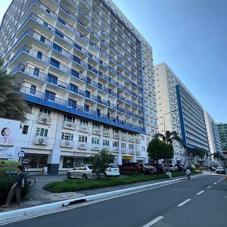 Sea Residences Moa - Paul Манила Экстерьер фото
