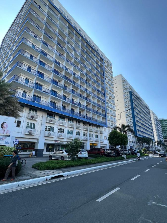 Sea Residences Moa - Paul Манила Экстерьер фото