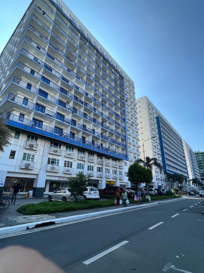 Sea Residences Moa - Paul Манила Экстерьер фото