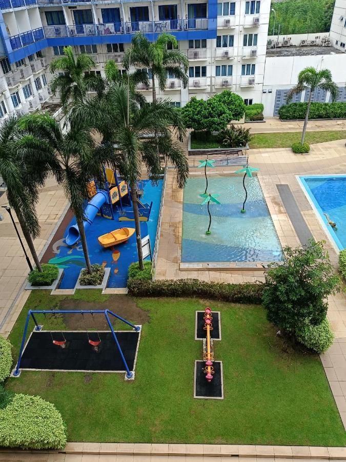 Sea Residences Moa - Paul Манила Экстерьер фото